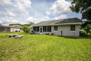 910 LIBERTY LANE, AUBURNDALE, FL 33823 Sold 07/29/24
