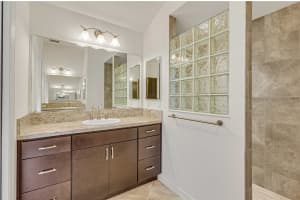 5562 MALACHITE TERRACE, THE VILLAGES, FL 32163 Sold 12/23/24