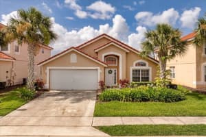 558 SOLANA CIRCLE, DAVENPORT, FL 33897 Sold 12/16/24