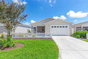 2809 BURGOS DRIVE, THE VILLAGES, FL 32162 Sold 04/15/25