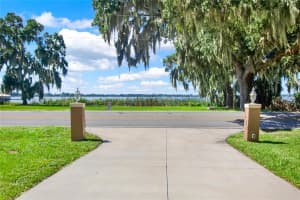 3625 LAKESHORE DRIVE, MOUNT DORA, FL 32757 Sold 10/18/24