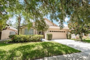 9769 DORIATH CIRCLE, ORLANDO, FL 32825 Sold 11/15/24