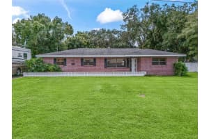 1305 WREN AVENUE, LEESBURG, FL 34748 Sold 12/18/24