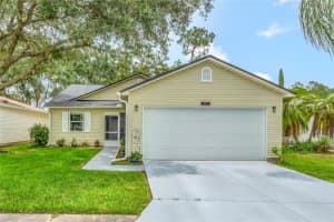 717 GLEN OAKS DRIVE, LEESBURG, FL 34748 Sold 10/25/24