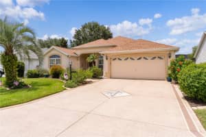 2827 MANOR DOWNS, THE VILLAGES, FL 32162 Sold 10/22/24