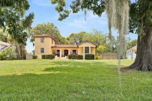 1495 LAKESHORE DRIVE, MOUNT DORA, FL 32757 Sold 11/01/24