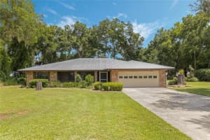 17819 PALM STREET, UMATILLA, FL 32784 Sold 01/07/25