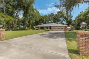 17819 PALM STREET, UMATILLA, FL 32784 Sold 01/07/25