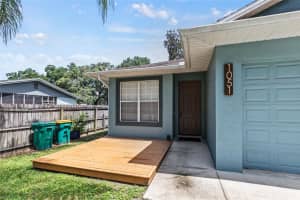 1051 CAMP AVENUE, MOUNT DORA, FL 32757 Sold 01/31/25