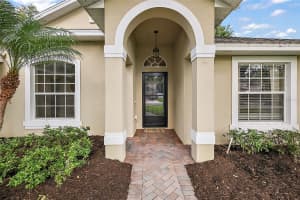 242 BLUE WATER STREET, EUSTIS, FL 32736 Sold 03/06/25