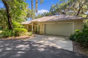 35520 COUNTY ROAD 473, LEESBURG, FL 34788 Sold 10/16/24
