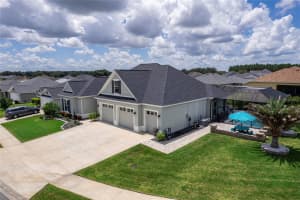 3245 SENNETT CIRCLE, OXFORD, FL 34484 Sold 01/06/25
