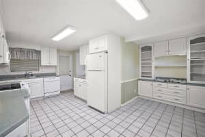 1305 DORA DRIVE, LEESBURG, FL 34748 Sold 09/13/24