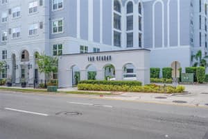 204 SOUTH STREET, ORLANDO, FL 32801 Sold 10/08/24