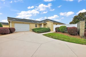 2088 COUNTRYWIND COURT, THE VILLAGES, FL 32162 Sold 10/31/24