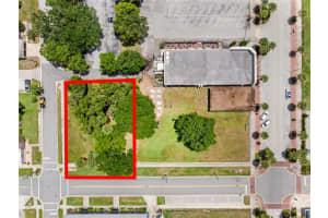 E MAUD ST, TAVARES, FL 32778 - MLS#MFRG5084983