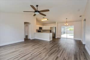 421 VALLEY EDGE DRIVE, MINNEOLA, FL 34715 Sold 11/01/24