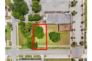 N NEW HAMPSHIRE AVE, TAVARES, FL 32778 Sold 12/01/25