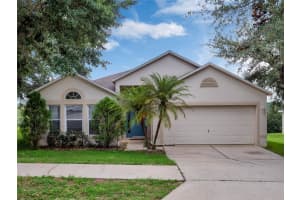 916 BRISTLE CONE COURT, MINNEOLA, FL 34715 Sold 09/23/24