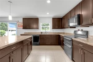 3254 BAYOU LANE, TAVARES, FL 32778 Sold 09/05/24