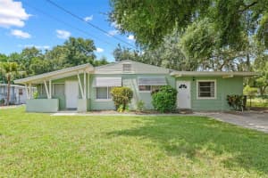 1015 PERKINS STREET, LEESBURG, FL 34748 Sold 11/21/24