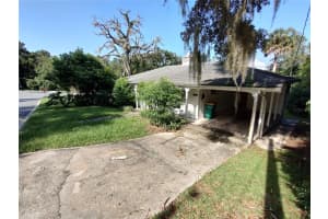 422 ROSSITER STREET, MOUNT DORA, FL 32757 Sold 10/30/24