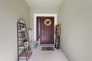 4870 GRASSY KNOLL DR, TAVARES, FL 32778 Sold 09/27/24