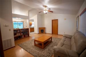 350 E BEACH ST, GROVELAND, FL 34736 Sold 10/29/24