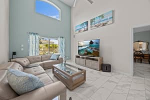 938 SOLANA CIRCLE, DAVENPORT, FL 33897 Sold 10/15/24
