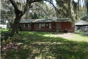 21079 SE HIGHWAY 42, UMATILLA, FL 32784 Sold 02/28/25