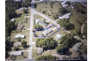 451 EDGEWATER AVENUE, UMATILLA, FL 32784 Sold 02/05/25