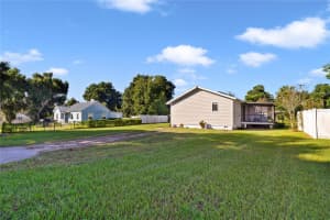 451 EDGEWATER AVENUE, UMATILLA, FL 32784 Sold 02/05/25