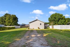 451 EDGEWATER AVENUE, UMATILLA, FL 32784 Sold 02/05/25
