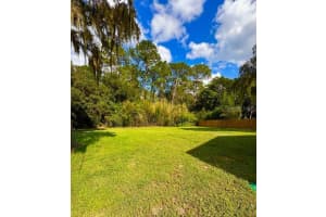37312 OAK LANE, UMATILLA, FL 32784 Sold 04/01/25