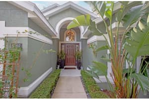6107 LANDINGS BOULEVARD, LADY LAKE, FL 32159 Sold 12/23/24