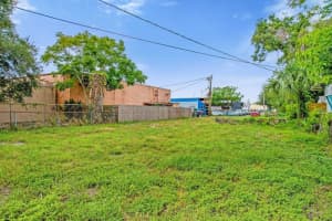 16 WILSON COURT, ORLANDO, FL 32805 Sold 12/03/24