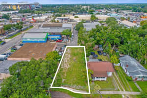 16 WILSON COURT, ORLANDO, FL 32805 Sold 12/03/24