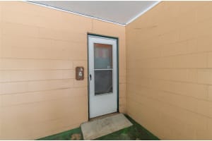 2104 SANFORD AVE, SANFORD, FL 32771 Sold 01/08/25