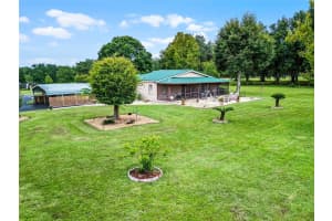 41042 GRAYS AIRPORT ROAD, LADY LAKE, FL 32159 Sold 10/18/24