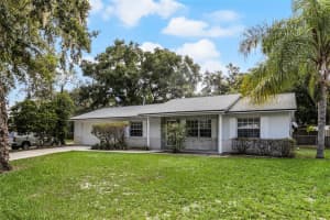 401 CRICKET HOLLOW LANE, EUSTIS, FL 32726 Sold 09/30/24