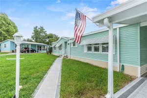 1900 ELIZABETH LANE, MOUNT DORA, FL 32757 Sold 10/16/24