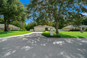 6615 11TH LOOP, OCALA, FL 34472 Sold 02/10/25