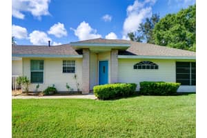 21945 KING HENRY AVE, LEESBURG, FL 34748 Sold 03/28/25