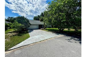 90 HILLSIDE DRIVE, EUSTIS, FL 32726 Sold 02/25/25
