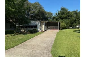 701 HARPER PLACE, LADY LAKE, FL 32159 Sold 01/02/25