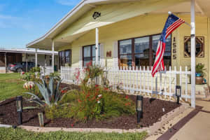 1565 NASSAU CIRCLE, TAVARES, FL 32778 Sold 10/24/24