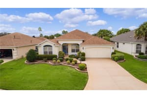 868 GILBERT PLACE, THE VILLAGES, FL 32162 Sold 03/25/25