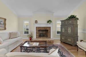868 GILBERT PLACE, THE VILLAGES, FL 32162 Sold 03/25/25