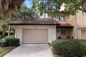 1210 AVENIDA DE LAS CASAS, THE VILLAGES, FL 32159 Sold 01/22/25