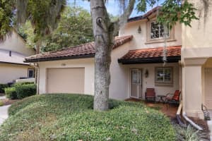 1210 AVENIDA DE LAS CASAS, THE VILLAGES, FL 32159 Sold 01/22/25